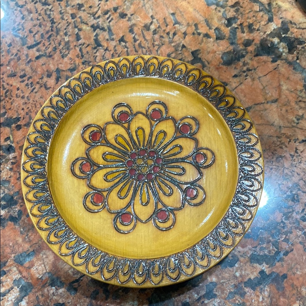 Vintage wooden inlaid Polish decorative plate Spoldzielnoa Rzemieslnicza trinket